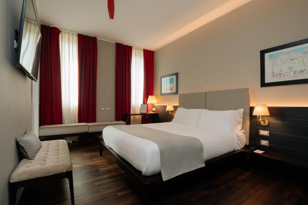10 Keys Hotel Milano